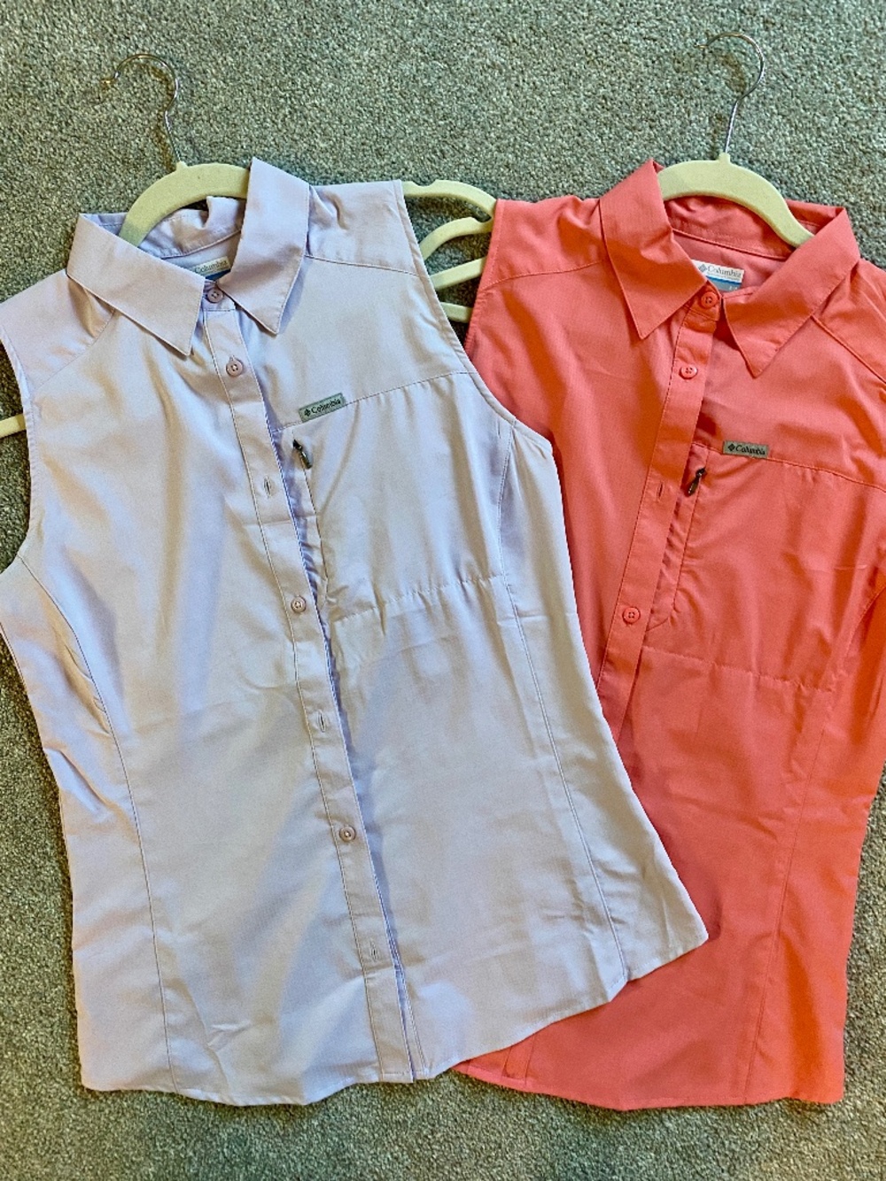 Ladies Columbia Sleeveless Shirts Set of 2 Moisture Wick Button Size Small
